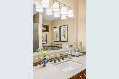 210 Piedmont Court, Chanhassen, MN 55317 - Photo 38