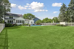 210 Piedmont Ct, Chanhassen, MN 55317 - Photo 68