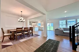 18112 Hounds Dr, Lakeville, MN 55044 - Photo 4