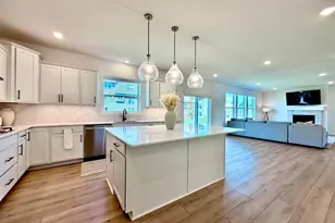 18112 Hounds Dr, Lakeville, MN 55044 - Photo 10