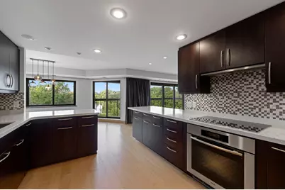 2885 Knox Ave S #502, Minneapolis, MN 55408 - Photo 1