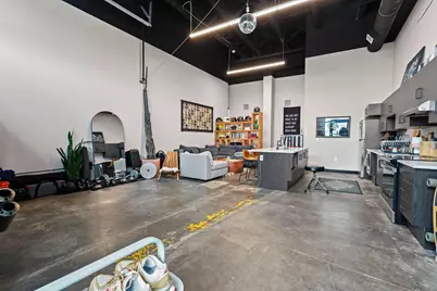 801 SE 9th Street #101, Minneapolis, MN 55414 - Photo 2