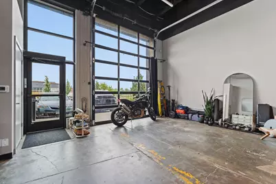 801 SE 9th Street #101, Minneapolis, MN 55414 - Photo 12