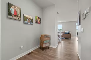 1723 August Dr, Shakopee, MN 55379 - Photo 12