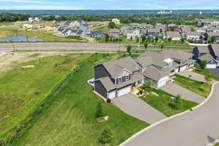 1723 August Dr, Shakopee, MN 55379 - Photo 76
