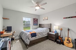 1723 August Dr, Shakopee, MN 55379 - Photo 38
