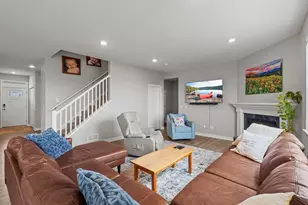1723 August Dr, Shakopee, MN 55379 - Photo 10