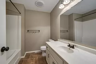 1567 Humboldt Ave, West Saint Paul, MN 55118 - Photo 10