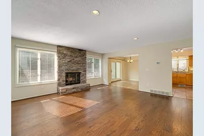 1567 Humboldt Avenue, West Saint Paul, MN 55118 - Photo 2