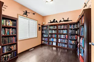 6911 Cambridge Rd, Shakopee, MN 55379 - Photo 20