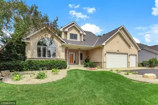 6911 Cambridge Rd, Shakopee, MN 55379 - Photo 1