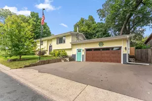 4916 Hanover Rd, Mound, MN 55364 - Photo 1