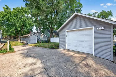 2733 Louisiana Avenue S, Saint Louis Park, MN 55426 - Photo 22