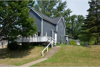 2479 14th Avenue E, North Saint Paul, MN 55109 - Photo 2