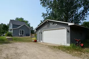 2479 14th Ave E, North Saint Paul, MN 55109 - Photo 20