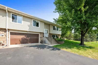 934 94th Avenue NE, Blaine, MN 55434 - Photo 4