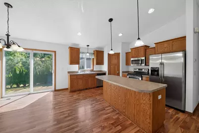 1088 161st Lane NW, Andover, MN 55304 - Photo 6