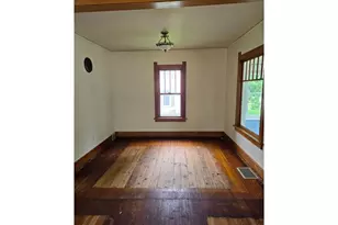 111 W Cabot St, Le Roy, MN 55951 - Photo 6