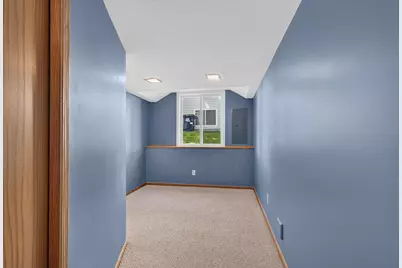 1200 Earle Way, Burnsville, MN 55306 - Photo 22