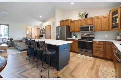 240 Grovebrook Circle, Mankato, MN 56001 - Photo 24
