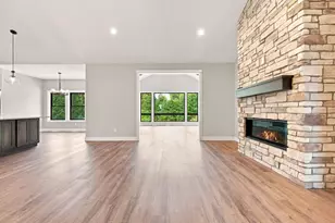 529 Chapman Hills Ct, Hudson, WI 54016 - Photo 16