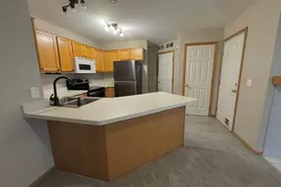 20583 Abbey Ln, Farmington, MN 55024 - Photo 4