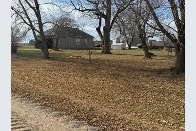 24543 630th Avenue, Alden, MN 56009 - Photo 2