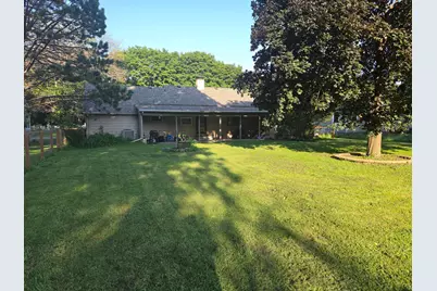 409 N Prairie Street, Sherburn, MN 56171 - Photo 2