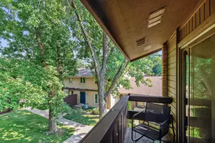 55 Birnamwood Dr, Burnsville, MN 55337 - Photo 24