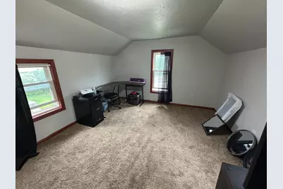 204 Elm Street NW, Sleepy Eye, MN 56085 - Photo 16