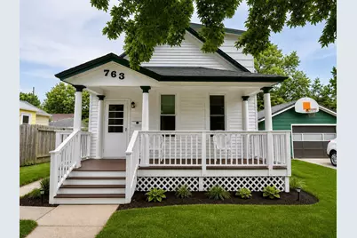 763 W Mark Street, Winona, MN 55987 - Photo 1