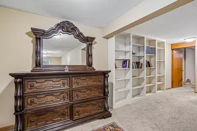 1525 Saint Croix Circle, Golden Valley, MN 55422 - Photo 40