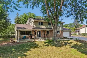 1525 St Croix Cir, Golden Valley, MN 55422 - Photo 36