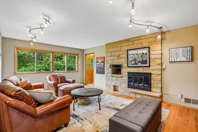 1525 Saint Croix Circle, Golden Valley, MN 55422 - Photo 2