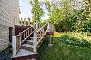 410 E 7th St, Duluth, MN 55805 - Photo 24