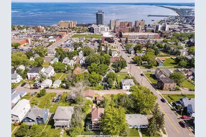 410 E 7th Street, Duluth, MN 55805 - Photo 4