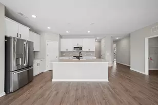 10568 Harbor Ln N, Maple Grove, MN 55369 - Photo 6