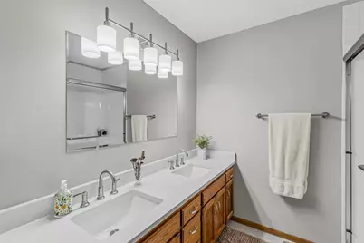 5590 Brickstone Court, Shoreview, MN 55126 - Photo 16