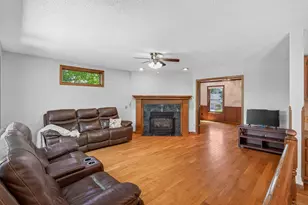 17664 Kettering Trail, Lakeville, MN 55044 - Photo 8
