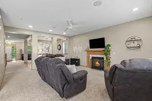 3340 Molina St, Shakopee, MN 55379 - Photo 6