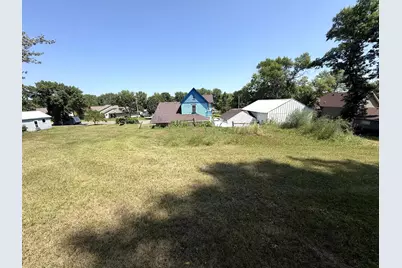 805 Railroad Avenue, Sauk Centre Township, MN 56378 - Photo 2