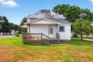 220 W Winona Ave, Kellogg, MN 55945 - Photo 4
