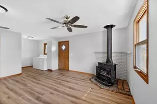 220 W Winona Ave, Kellogg, MN 55945 - Photo 12
