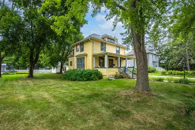 235 W 3rd Street, New Richmond, WI 54017 - Photo 8