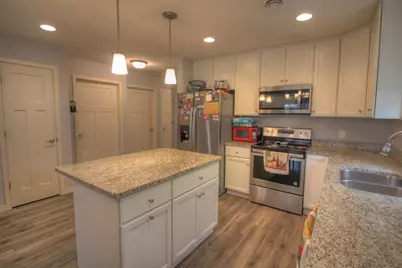 2734 Ridgeview Drive, Red Wing, MN 55066 - Photo 10