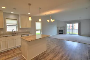 2734 Ridgeview Dr, Red Wing, MN 55066 - Photo 10