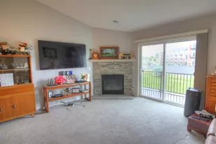 2734 Ridgeview Dr, Red Wing, MN 55066 - Photo 8