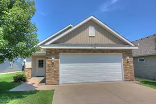 2734 Ridgeview Dr, Red Wing, MN 55066 - Photo 1