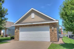 2734 Ridgeview Dr, Red Wing, MN 55066 - Photo 16