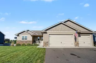 1763 Otter Way, New Richmond, WI 54017 - Photo 4